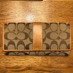 Coach wallet